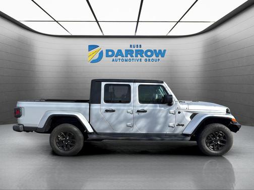 2023 Jeep Gladiator Sport S