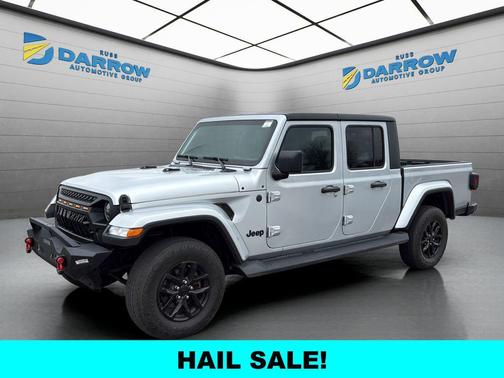 Silver Zynith Clearcoat 2023 Jeep Gladiator Sport S