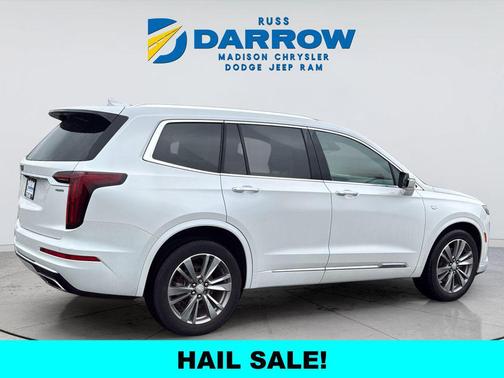 Crystal White Tricoat 2021 Cadillac XT6 Premium Luxury AWD