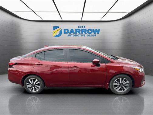 2024 Nissan Versa 1.6 SV