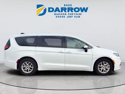 Bright White Clearcoat 2023 Chrysler Pacifica Touring L