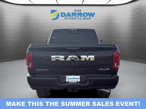 Diamond Black Crystal Pearlcoat 2026 RAM 2500 Big Horn Crew Cab 4x4 6'4' Box