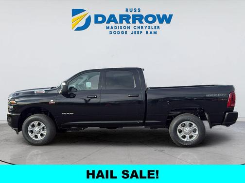 Diamond Black Crystal Pearlcoat 2026 RAM 2500 Big Horn Crew Cab 4x4 6'4' Box