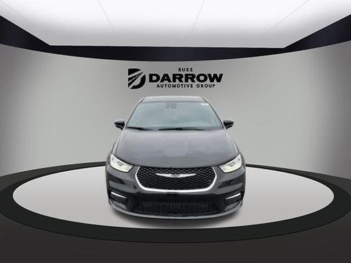 2025 Chrysler Pacifica L