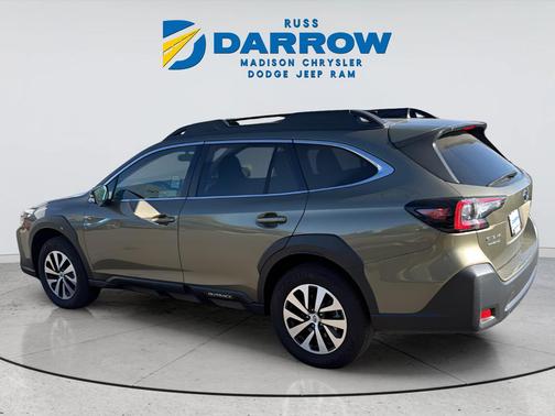 Autumn Green Metallic 2025 Subaru Outback Premium