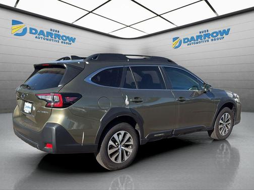 Autumn Green Metallic 2025 Subaru Outback Premium