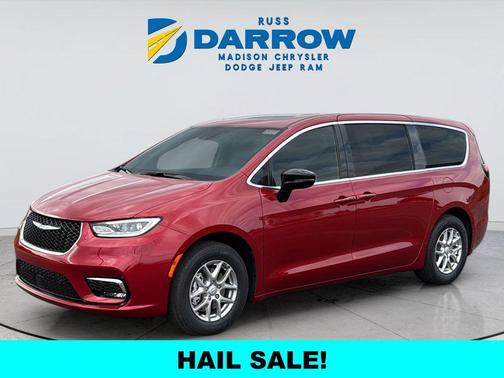 Red Hot Pearlcoat 2026 Chrysler Pacifica L