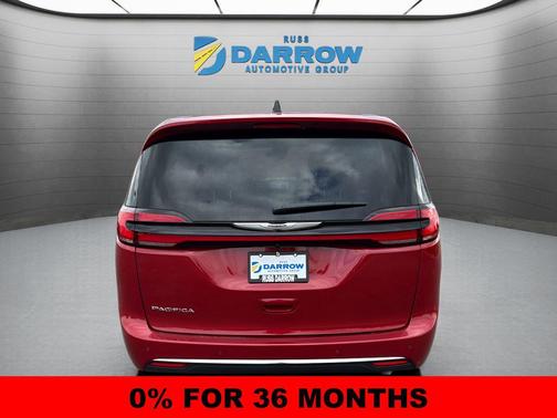 Red Hot Pearlcoat 2026 Chrysler Pacifica L
