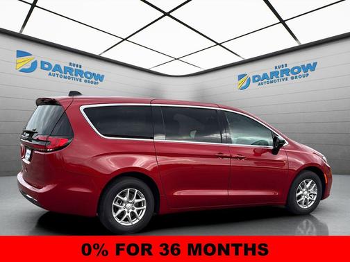 Red Hot Pearlcoat 2026 Chrysler Pacifica L