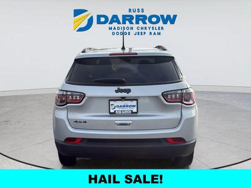 Silver Zynith Metallic Clearcoat 2026 Jeep Compass Latitude
