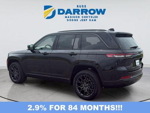 Diamond Black Crystal Pearlcoat 2026 Jeep Grand Cherokee Summit