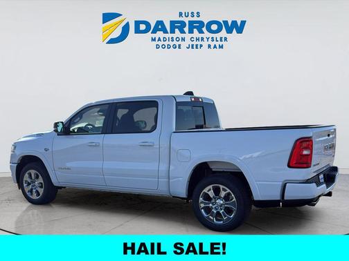 Bright White Clearcoat 2026 RAM 1500 Big Horn/Lone Star