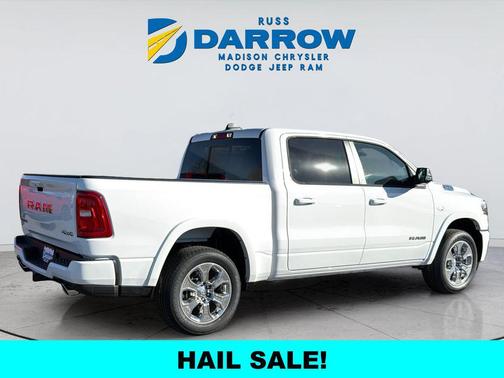 Bright White Clearcoat 2026 RAM 1500 Big Horn/Lone Star