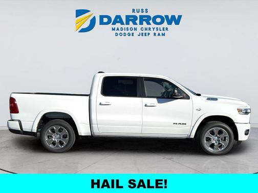 Bright White Clearcoat 2026 RAM 1500 Big Horn/Lone Star