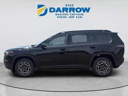 Diamond Black Crystal Pearlcoat 2026 Jeep Cherokee Limited