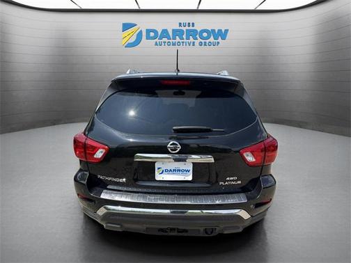 2017 Nissan Pathfinder Platinum