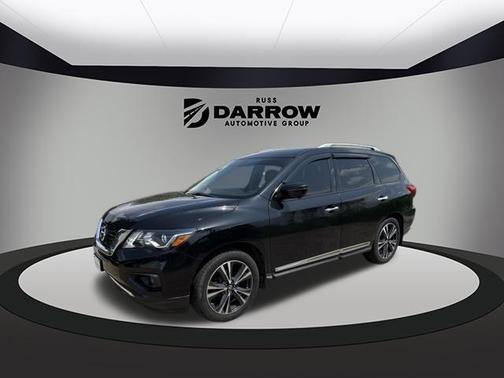 2017 Nissan Pathfinder Platinum