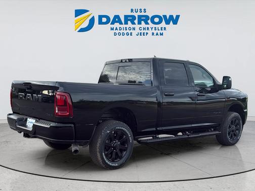 Diamond Black Crystal Pearlcoat 2027 RAM 2500 Laramie