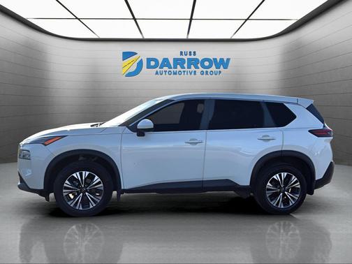 Pearl White Tricoat 2023 Nissan Rogue SV