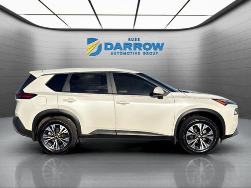 Pearl White Tricoat 2023 Nissan Rogue SV