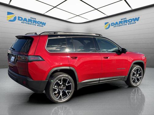 Red Hot Pearlcoat 2026 Jeep Cherokee Overland