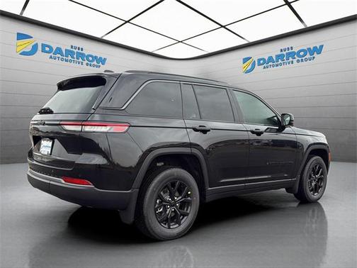 2026 Jeep Grand Cherokee Altitude
