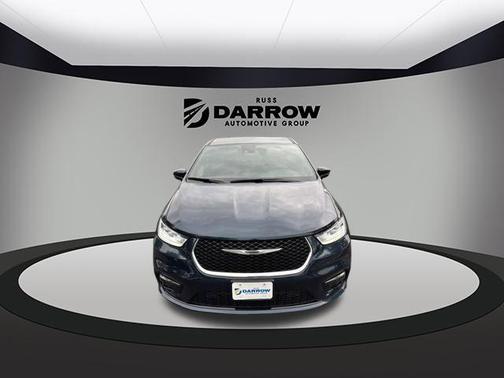 2025 Chrysler Pacifica Hybrid Select