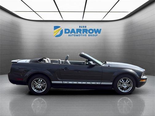 2008 Ford Mustang Deluxe