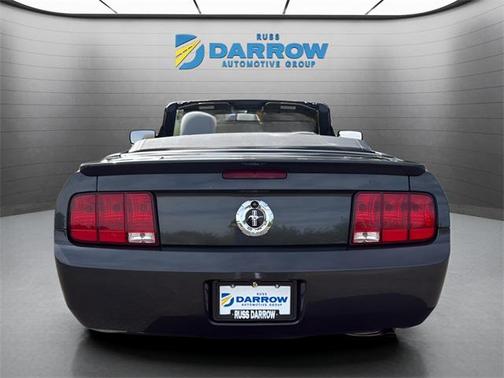 2008 Ford Mustang Deluxe
