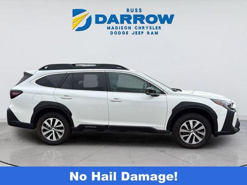 Crystal White Pearl 2023 Subaru Outback Premium