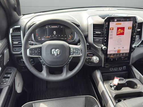 Bright White Clearcoat 2025 RAM 1500 Laramie