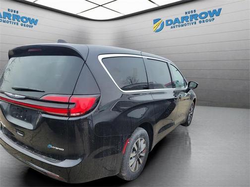 2025 Chrysler Pacifica Hybrid Select