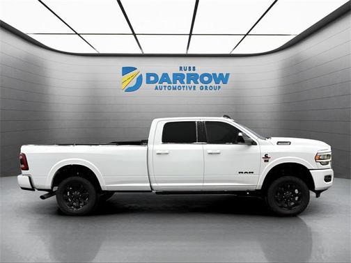 2022 RAM 3500 Laramie Crew Cab 4x4 8' Box