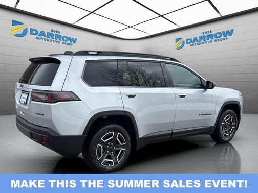 Silver Zynith Clearcoat 2026 Jeep Cherokee Limited