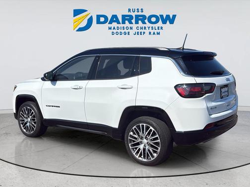 Bright White Clearcoat 2023 Jeep Compass Limited