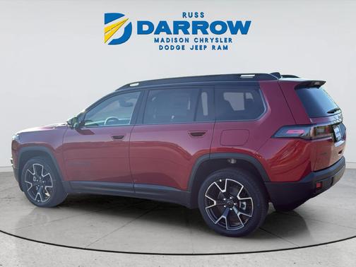 Red Hot Pearlcoat 2027 Jeep Cherokee Overland