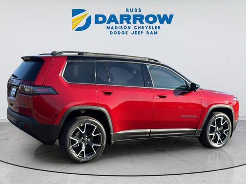 Red Hot Pearlcoat 2027 Jeep Cherokee Overland
