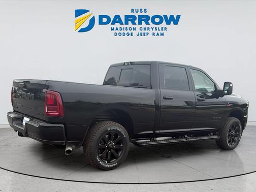 Diamond Black Crystal Pearlcoat 2027 RAM 2500 Laramie