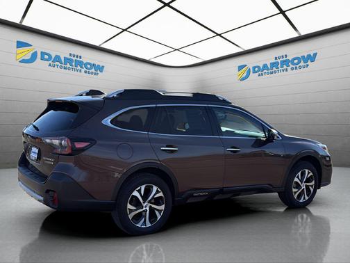2022 Subaru Outback Touring
