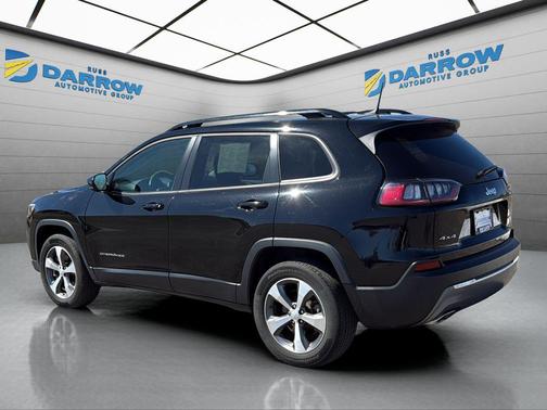 Diamond Black Crystal Pearlcoat 2022 Jeep Cherokee Limited