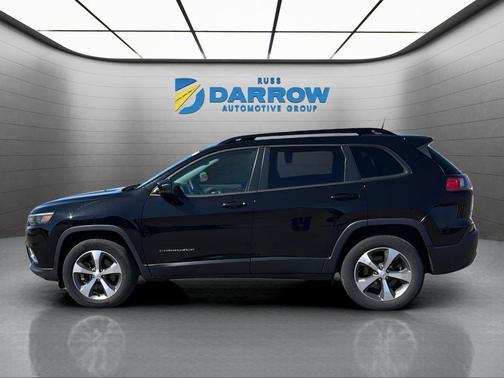 Diamond Black Crystal Pearlcoat 2022 Jeep Cherokee Limited
