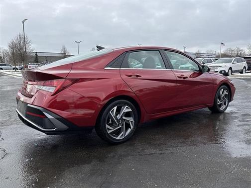 2024 Hyundai ELANTRA HEV Limited