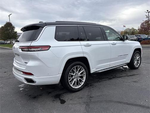 2023 Jeep Grand Cherokee L Summit