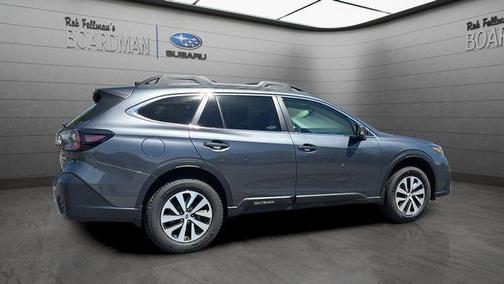 Magnetite Gray Metallic 2021 Subaru Outback Premium