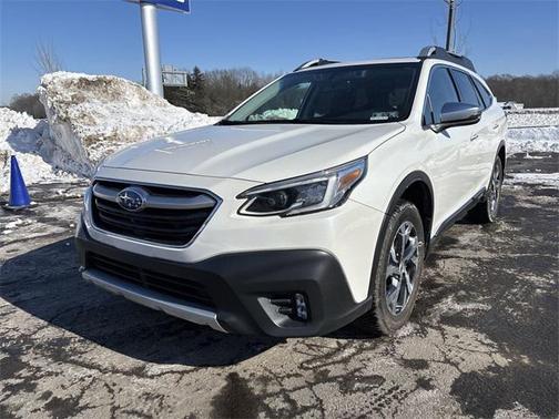 2022 Subaru Outback Touring XT
