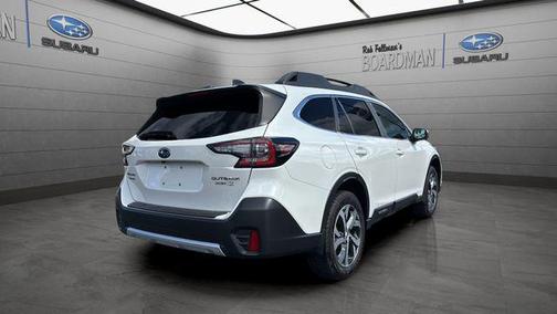 Crystal White Pearl 2020 Subaru Outback Limited