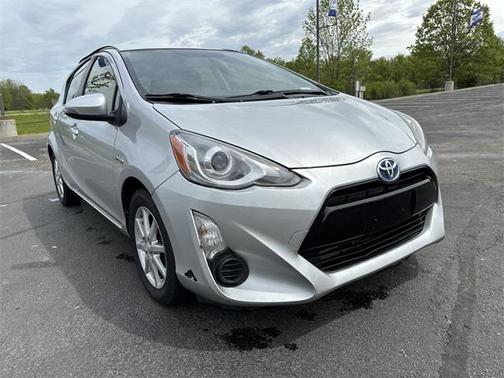 2015 Toyota Prius c Three
