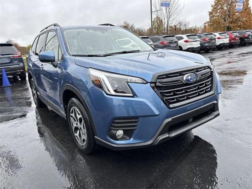 2022 Subaru Forester Premium