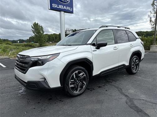 2025 Subaru Forester Hybrid Premium