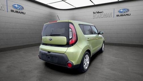2016 Kia Soul Base